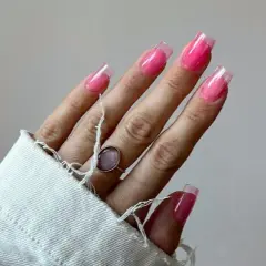 Ile trwa manicure żelowy? Poznaj czas zabiegu i cenne wskazówki