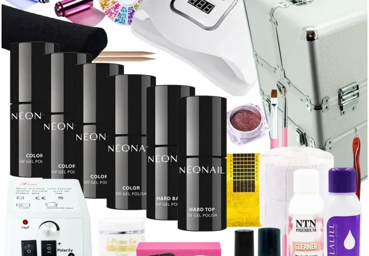 Jak wybrać idealny zestaw do manicure hybrydowego - porównanie