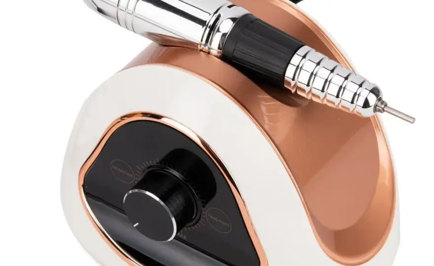 Najlepsza frezarka do manicure i pedicure - jak wybrać idealną?