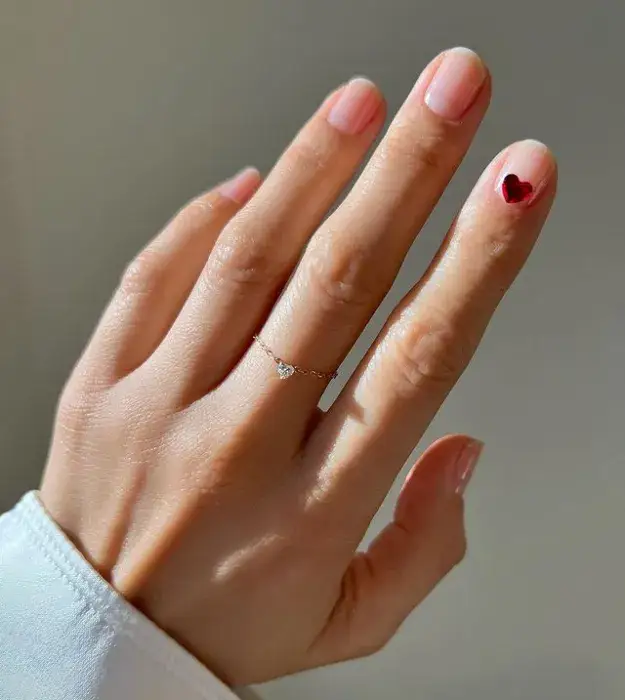 Zdjęcie Manicure biologiczny: Wszystko, co musisz wiedzieć o zabiegu